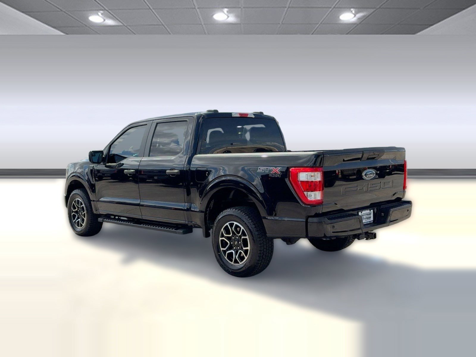 Certified 2023 Ford F150 XL w/ STX Appearance Package image 3