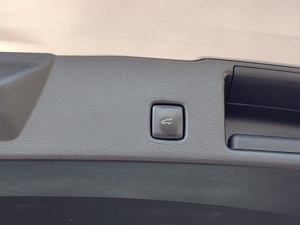 Certified 2023 Ford Escape ST-Line Elite image 24