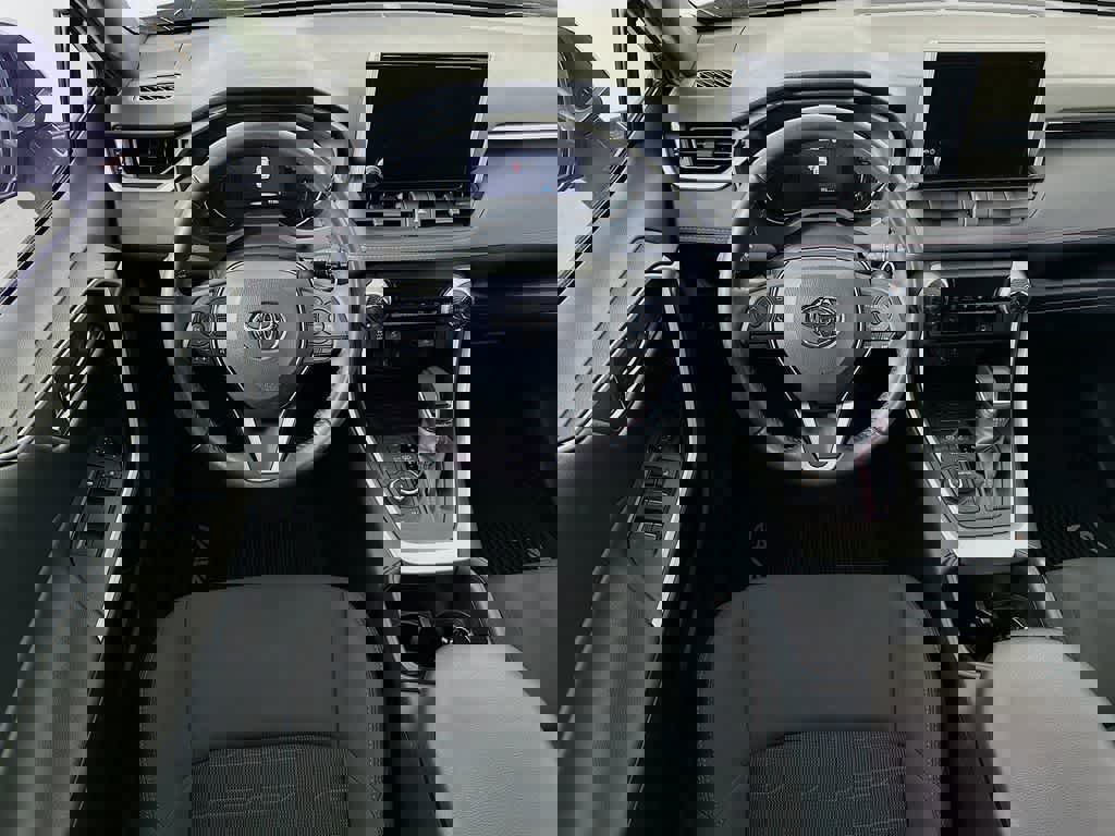 Used 2023 Toyota RAV4 SE w/ Weather & Moonroof Package image 13