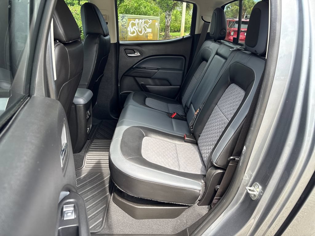 Used 2022 Chevrolet Colorado Z71 w/ Safety Package RWD image 30