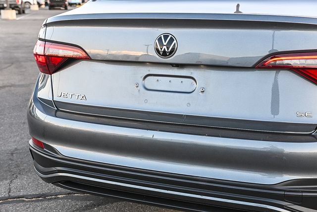 Used 2024 Volkswagen Jetta SE FWD image 11