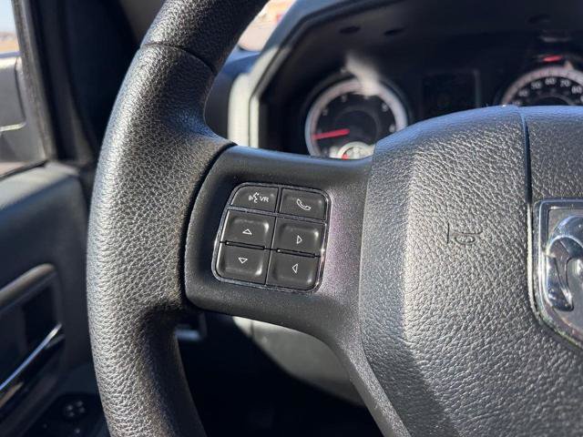 Used 2017 RAM 2500 SLT RWD image 12