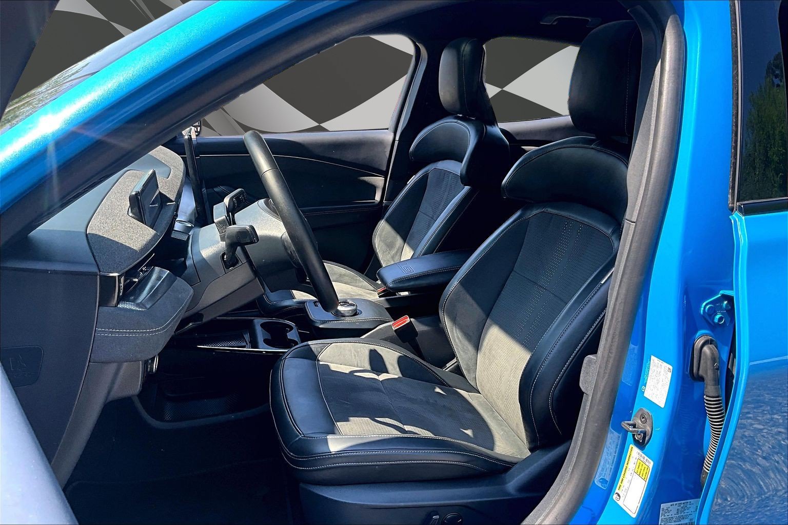 Certified 2023 Ford Mustang Mach-E GT w/ GT Performance Edition AWD/4WD image 23