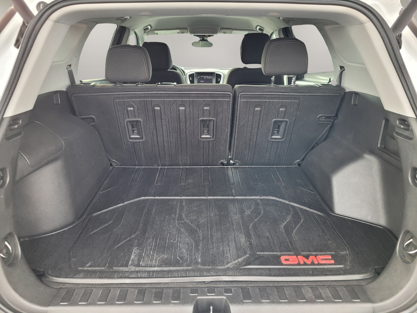 Used 2022 GMC Terrain SLE w/ Driver Convenience Package AWD/4WD image 27
