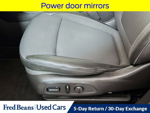 Used 2022 Buick Encore GX Preferred w/ Cold Weather Comfort Package image 23