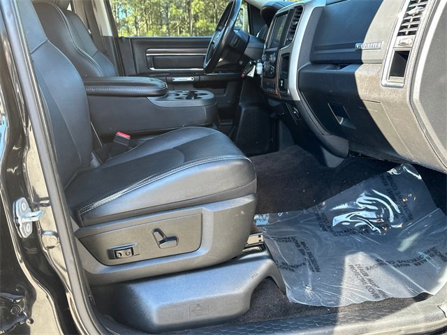 Used 2017 RAM 1500 Laramie image 13