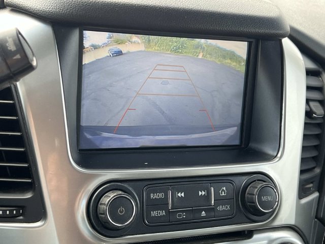 Used 2018 Chevrolet Tahoe LT w/ LT Signature Package AWD/4WD image 29