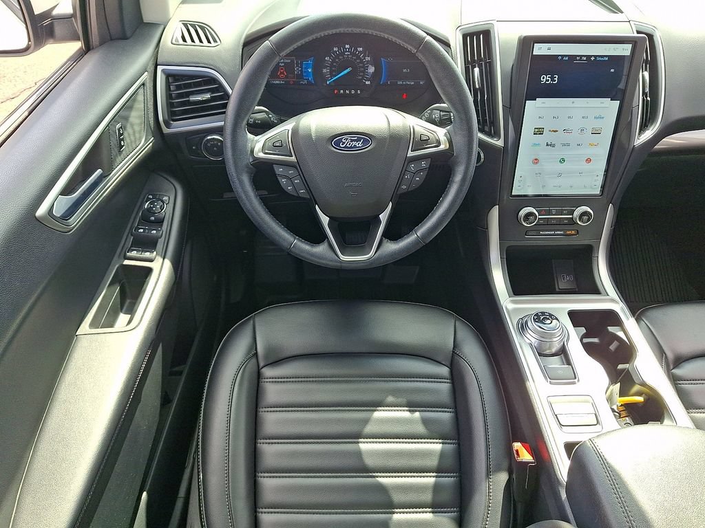 Certified 2023 Ford Edge SEL w/ Convenience Package AWD/4WD image 12