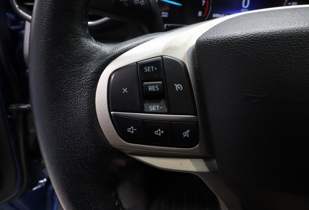 Certified 2022 Ford Explorer XLT w/ Equipment Group 202A image 27