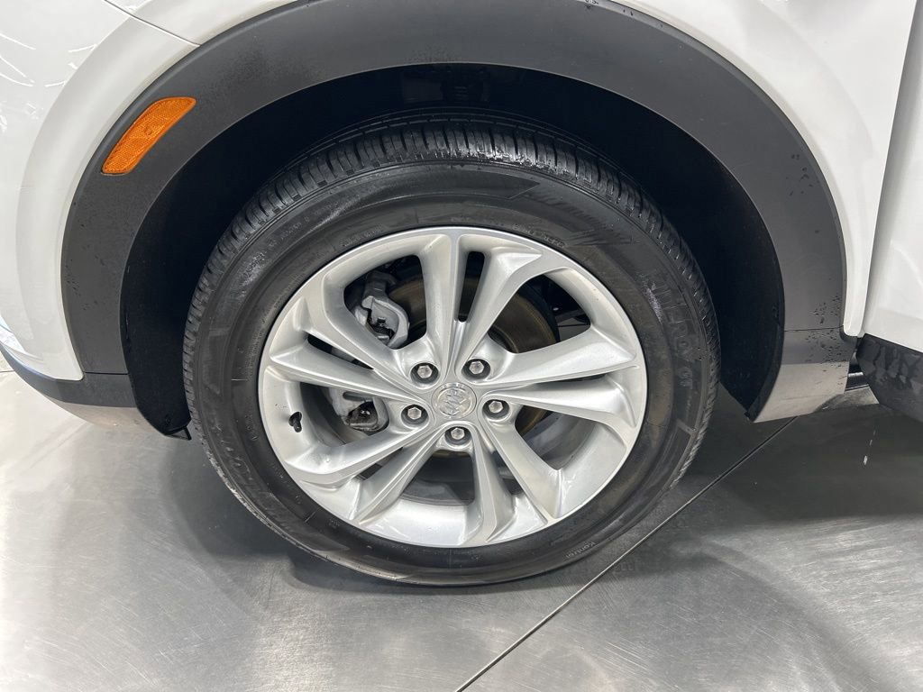 Used 2023 Buick Encore GX Preferred w/ Cold Weather Comfort Package FWD image 29