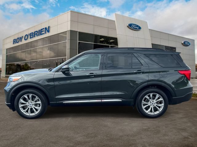 Certified 2024 Ford Explorer XLT w/ Equipment Group 202A AWD/4WD image 2