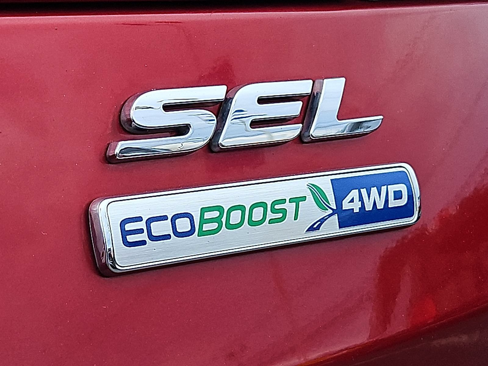 Certified 2018 Ford Escape SEL AWD/4WD image 31
