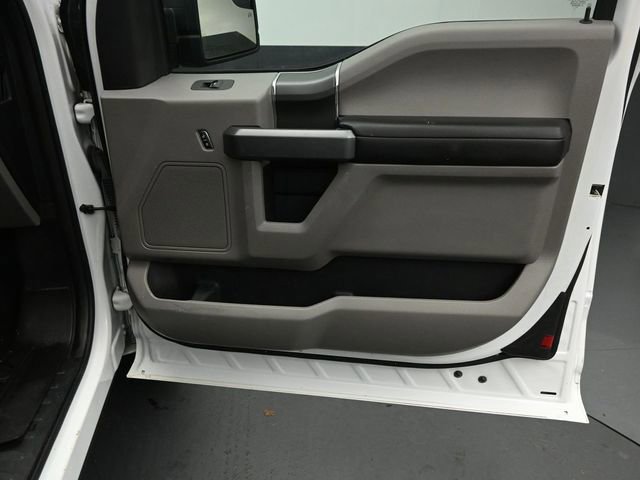 Certified 2018 Ford F150 XLT w/ Equipment Group 302A Luxury image 45