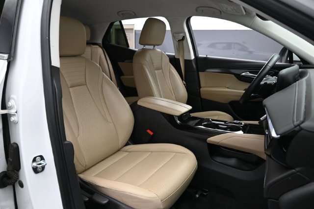 Used 2024 Buick Envision Preferred AWD/4WD image 25