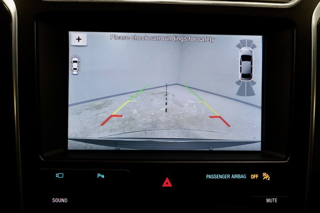 Certified 2019 Ford Explorer Limited w/ Class III Trailer Tow Package image 2