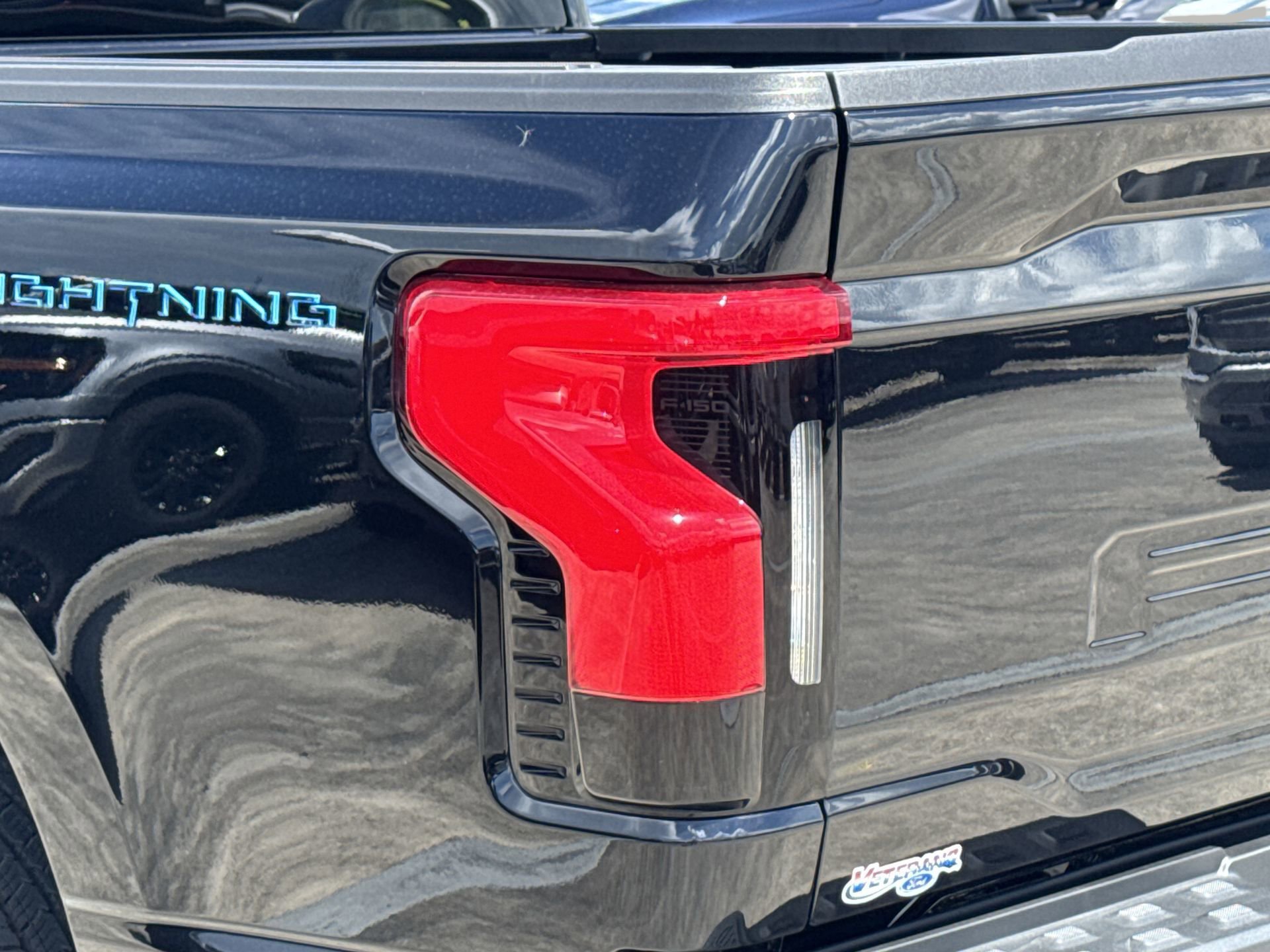 Certified 2025 Ford F150 Lightning XLT image 37