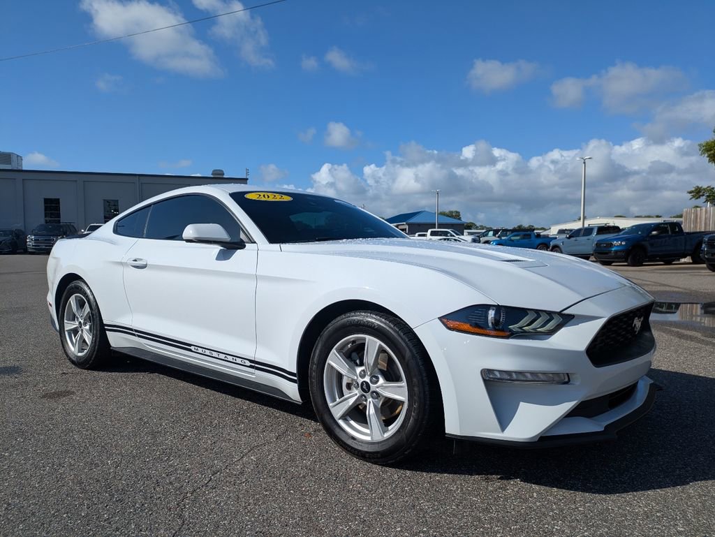 Certified 2022 Ford Mustang Coupe RWD image 4