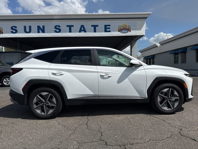 Used 2025 Hyundai Tucson SEL image 2