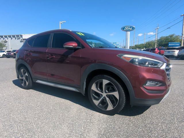 Used 2017 Hyundai Tucson Sport FWD image 2