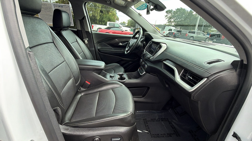 Used 2024 GMC Terrain SLT FWD image 27