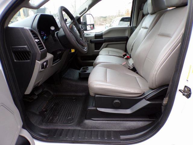 Certified 2019 Ford F250 XL w/ Power Equipment Group image 16