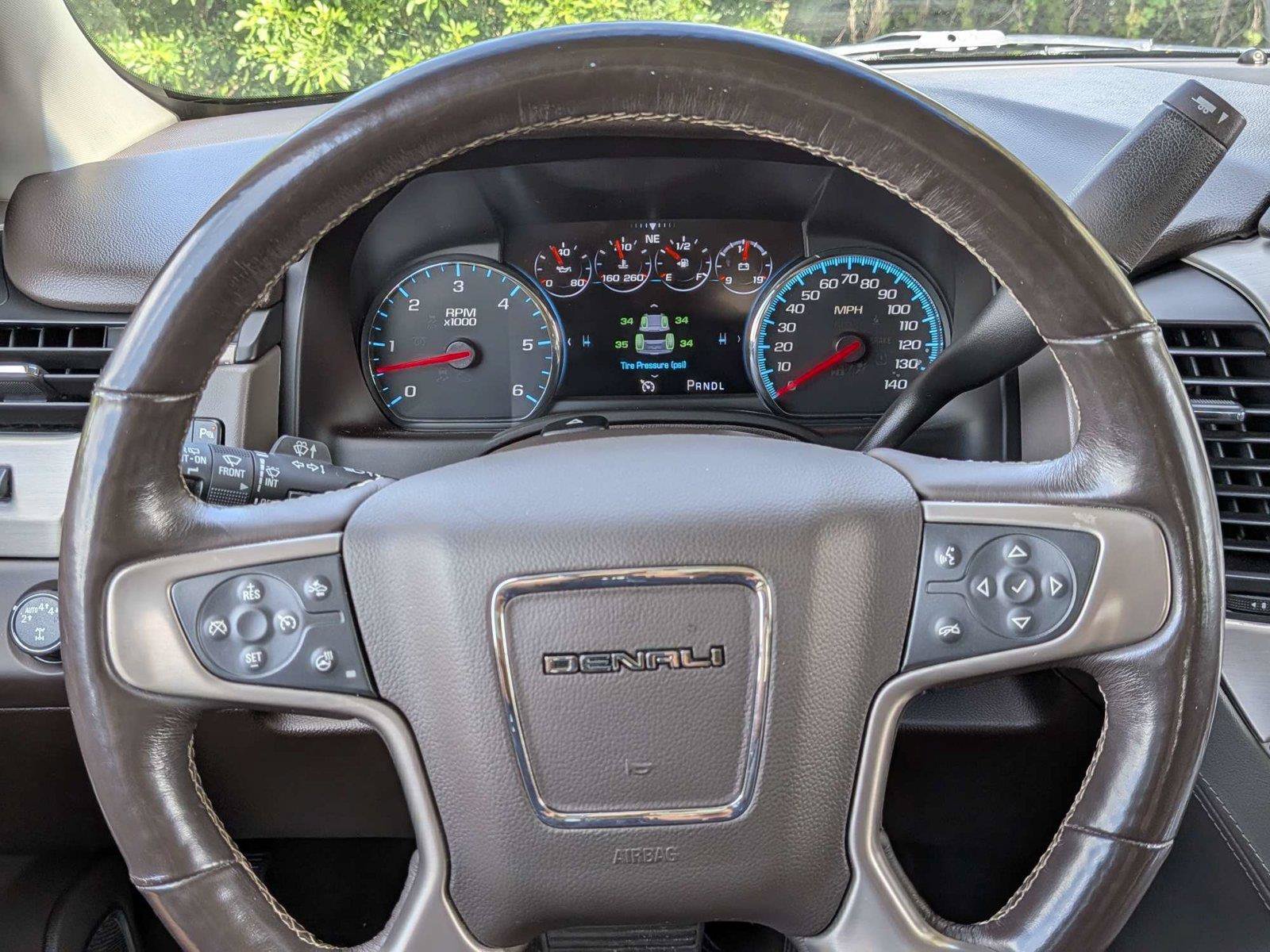 Used 2018 GMC Yukon Denali w/ Open Road Package AWD/4WD image 28