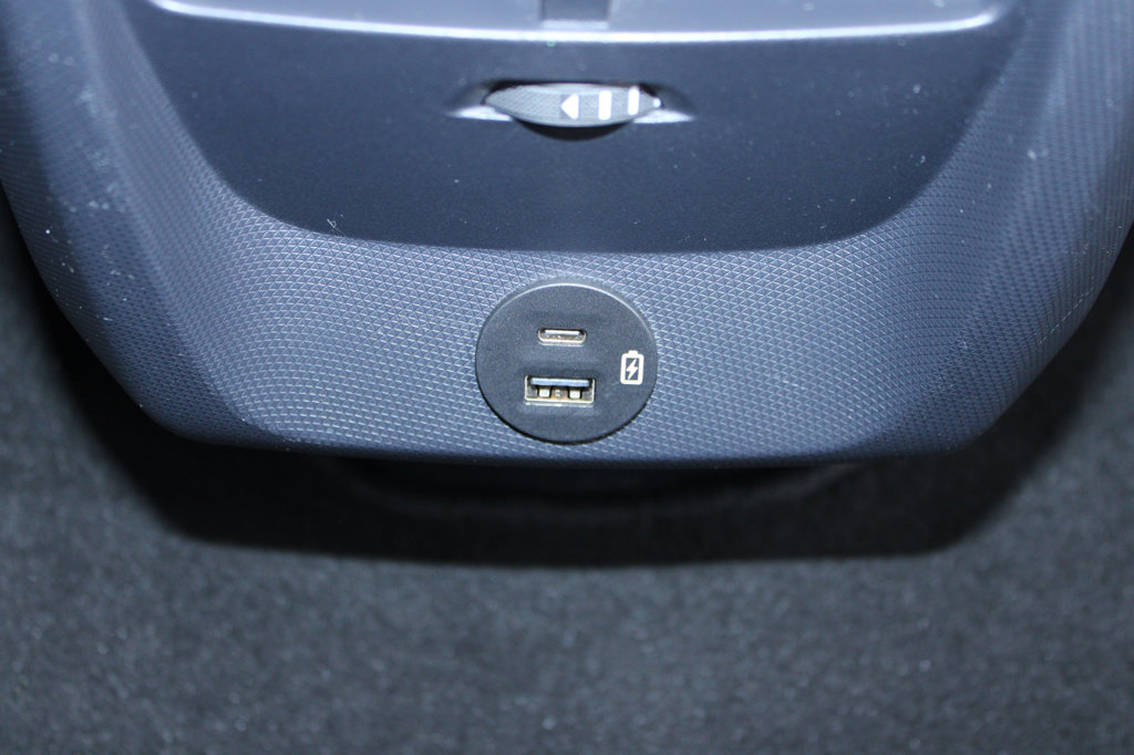 Certified 2023 Ford Mustang Mach-E Select AWD/4WD image 24