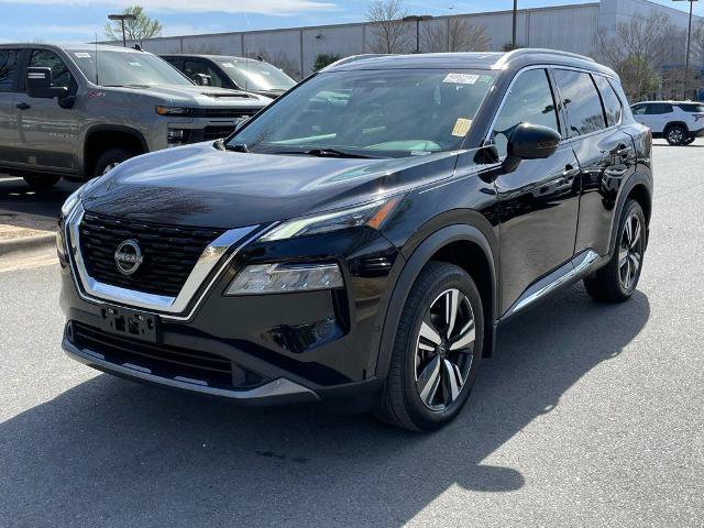 Used 2023 Nissan Rogue SL w/ SL Premium Package AWD/4WD image 3