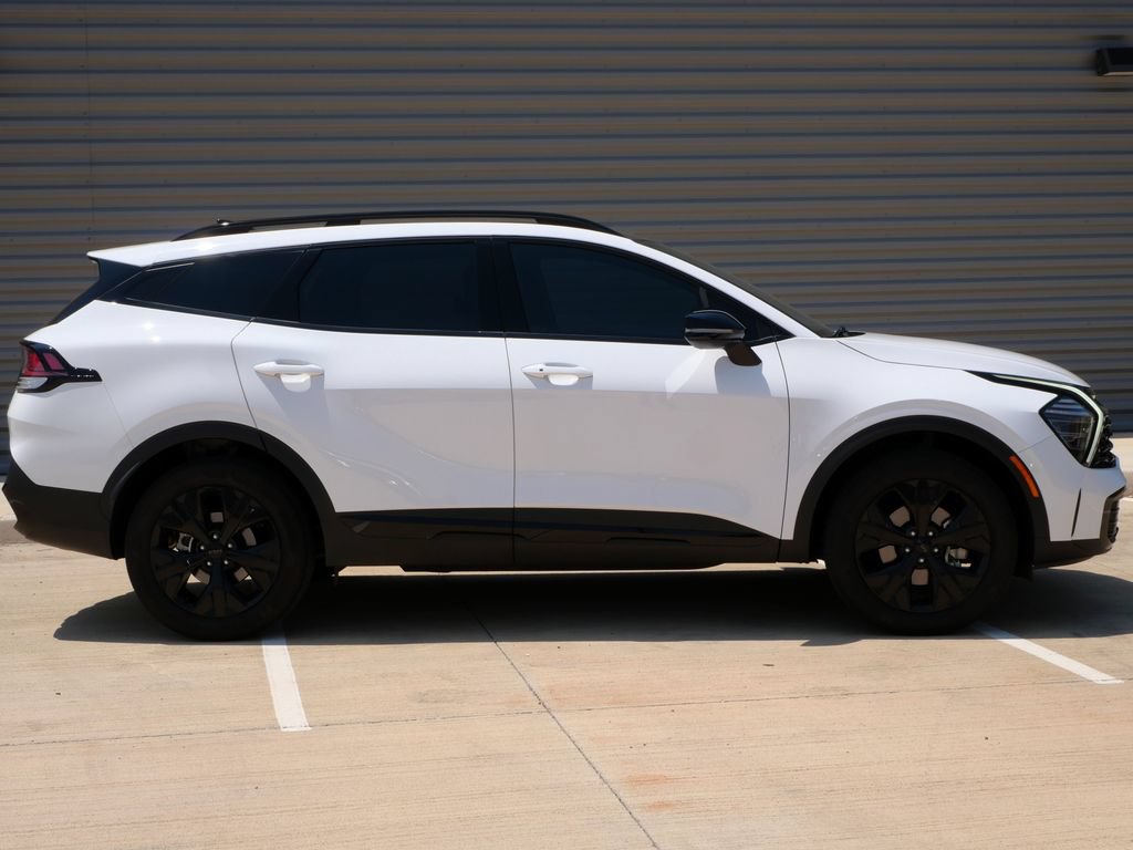 Used 2025 Kia Sportage X-Line w/ Premium Package AWD/4WD image 2
