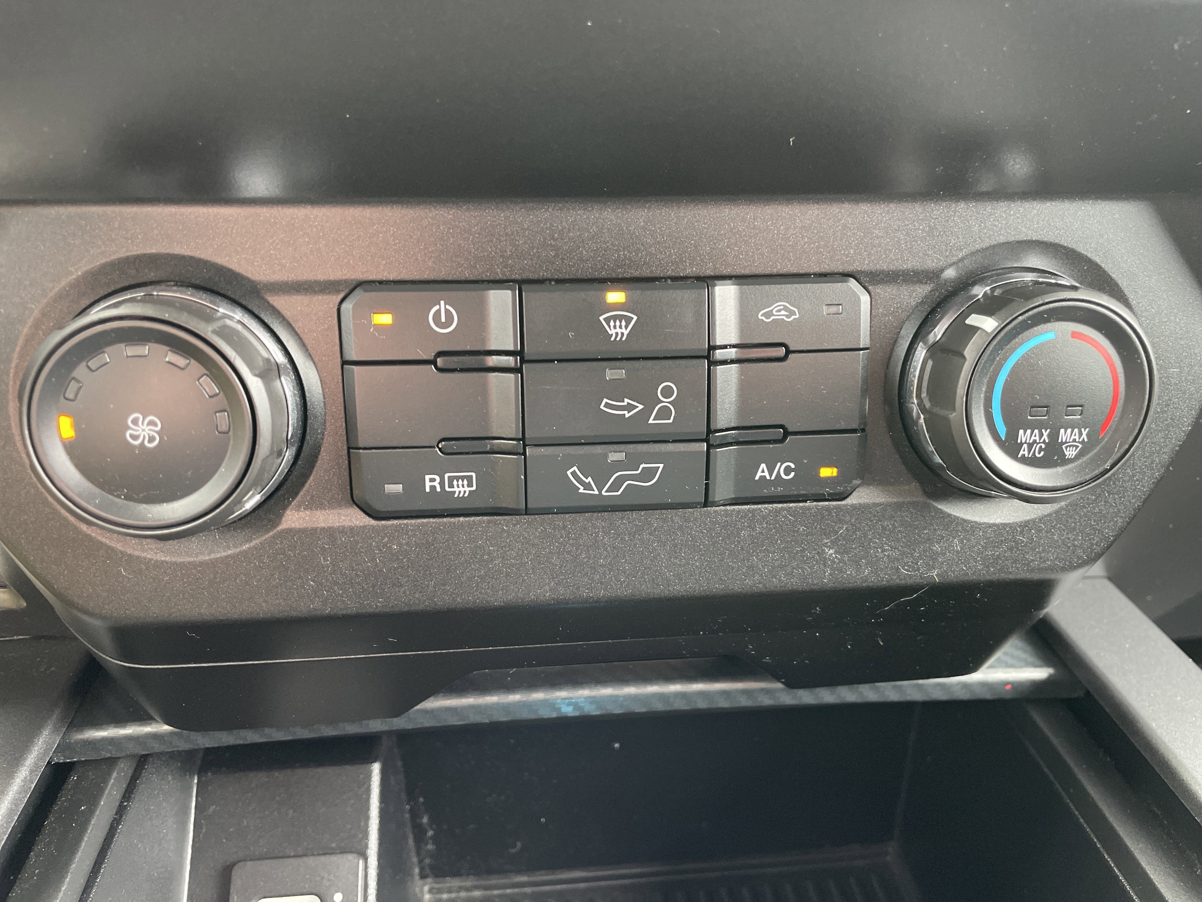 Certified 2020 Ford F150 XLT w/ Equipment Group 301A Mid image 30