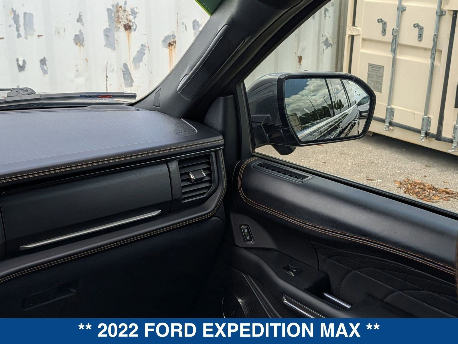 Certified 2022 Ford Expedition Max Platinum image 19