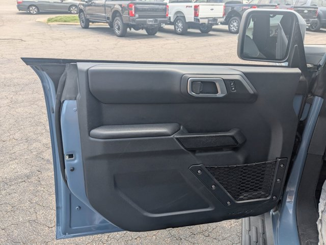 Certified 2025 Ford Bronco Outer Banks AWD/4WD image 12