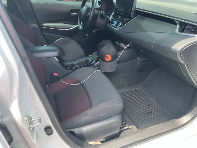 Used 2023 Toyota Corolla SE FWD image 6
