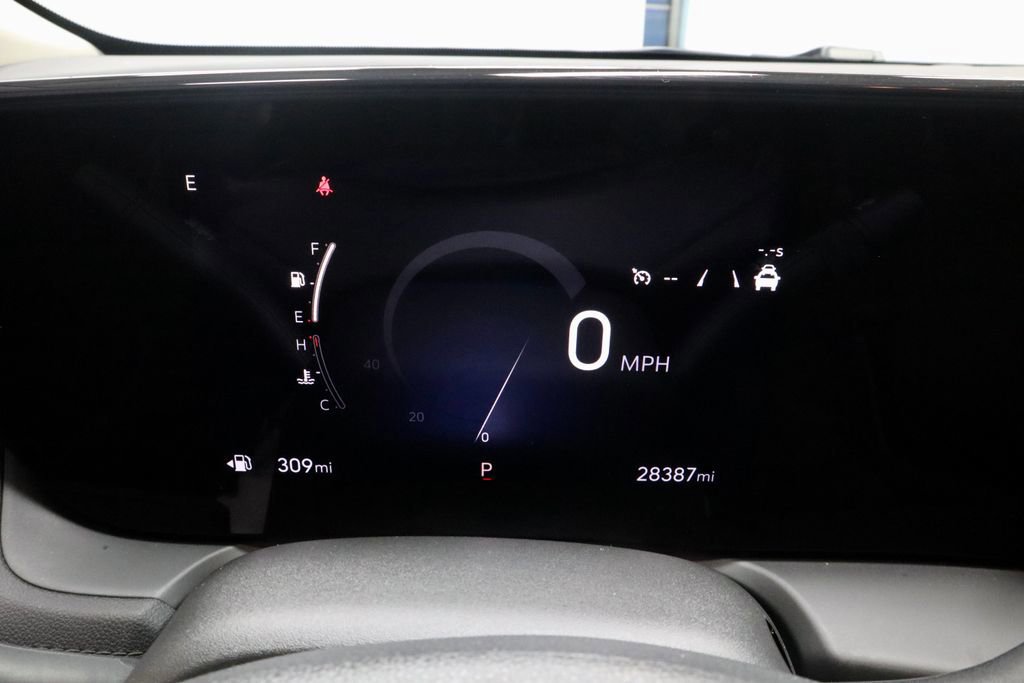 Used 2025 Buick Encore GX Preferred image 32