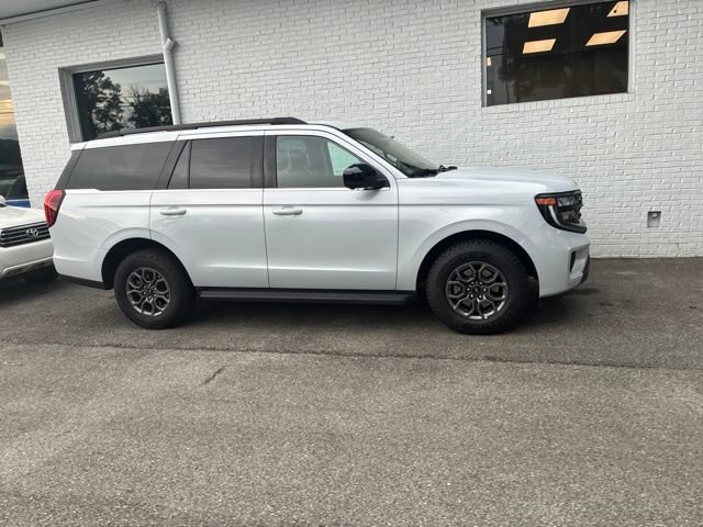 Certified 2025 Ford Expedition Active RWD image 31