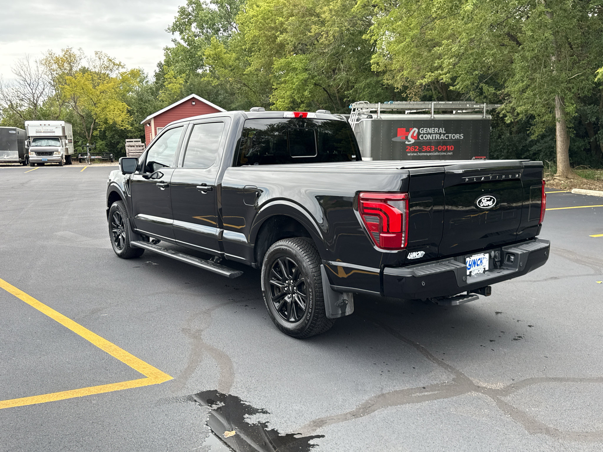Certified 2025 Ford F150 Platinum w/ FX4 Off-Road Package AWD/4WD image 8