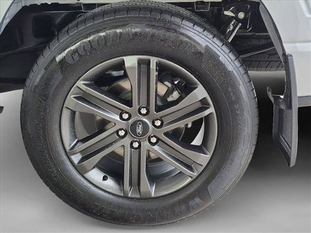 Certified 2021 Ford F150 Lariat w/ Equipment Group 502A High RWD image 26
