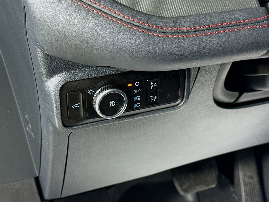 Certified 2025 Ford Explorer ST-Line w/ Premium Package image 10