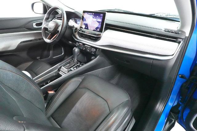Used 2022 Jeep Compass Latitude AWD/4WD image 31