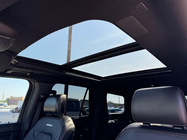 Certified 2022 Ford Expedition Platinum AWD/4WD image 33