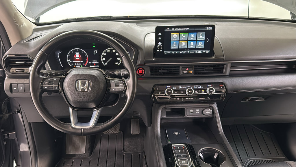 Used 2025 Honda Pilot EX-L image 11