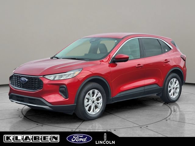 Certified 2023 Ford Escape Active w/ Tech Pack #2 AWD/4WD image 1
