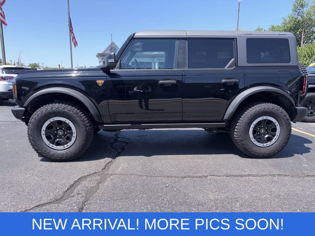 Certified 2024 Ford Bronco Badlands AWD/4WD image 2