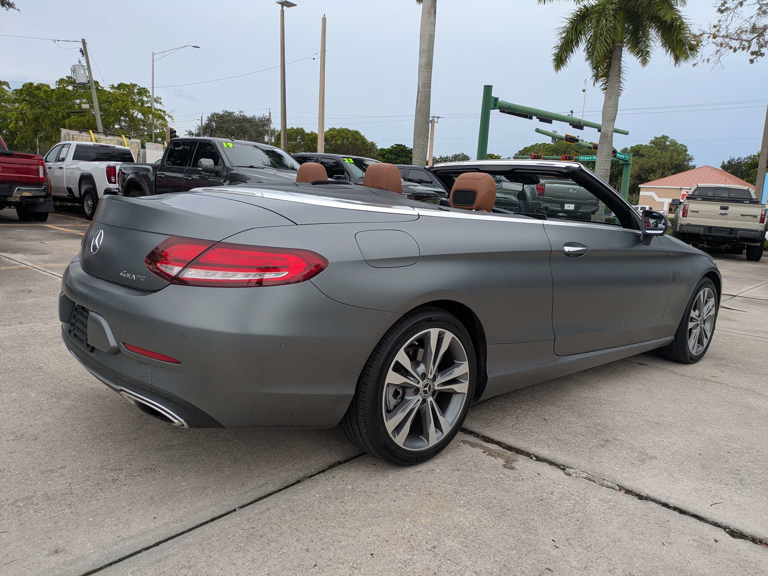 Used 2019 Mercedes-Benz C 300 4MATIC Cabriolet image 4