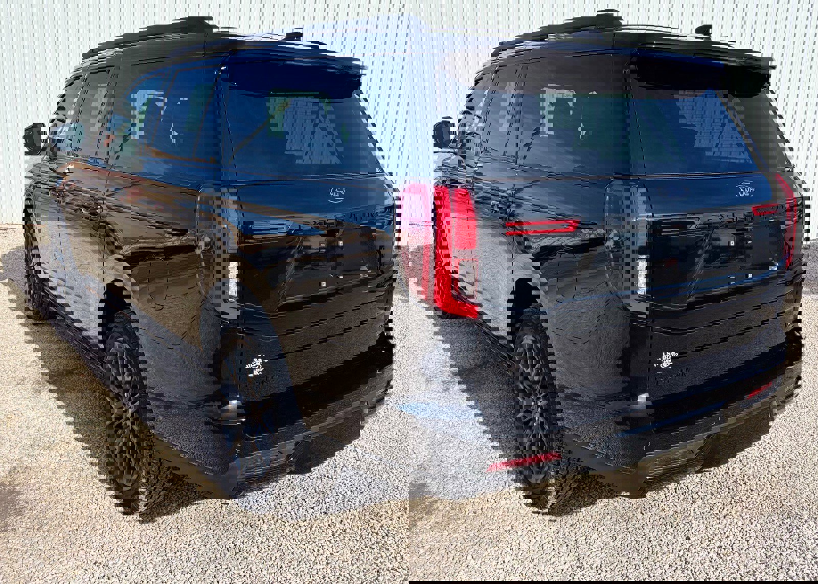 Certified 2025 Ford Expedition Max Platinum w/ Stealth Performance Package image 3