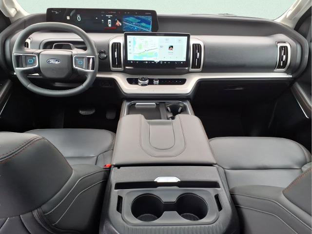 Certified 2025 Ford Expedition Active AWD/4WD image 11