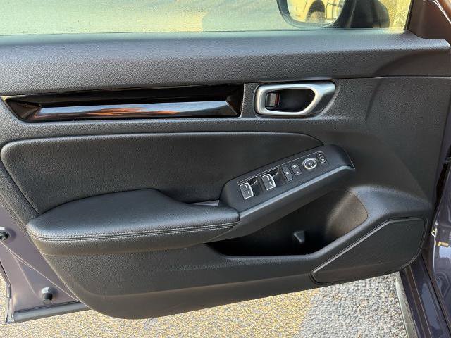 Used 2024 Honda Civic EX-L image 12