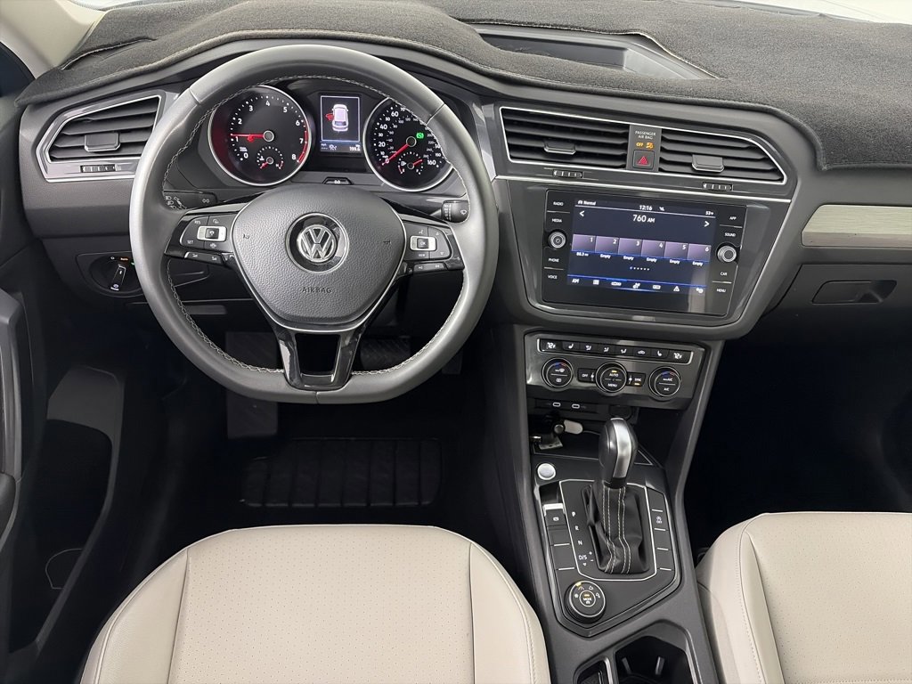 Used 2021 Volkswagen Tiguan SE image 14