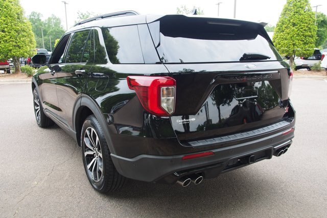 Certified 2020 Ford Explorer ST w/ Premium Technology Package AWD/4WD image 5