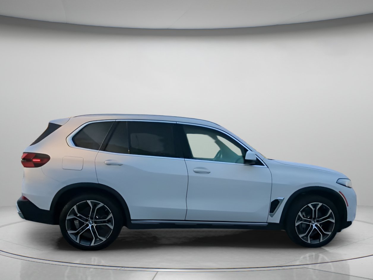 Used 2025 BMW X5 sDrive40i w/ Premium Package RWD image 31